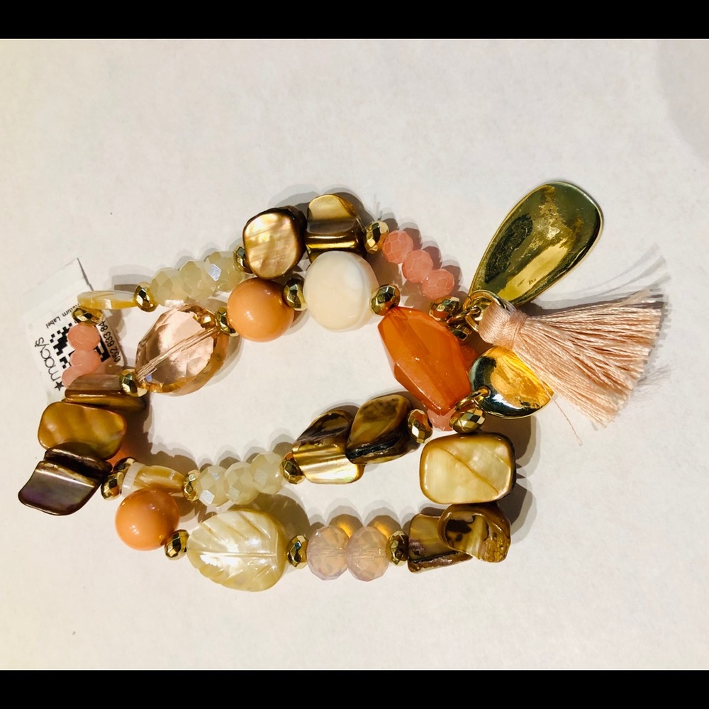 NWT multi-stone Stretch Bracelet